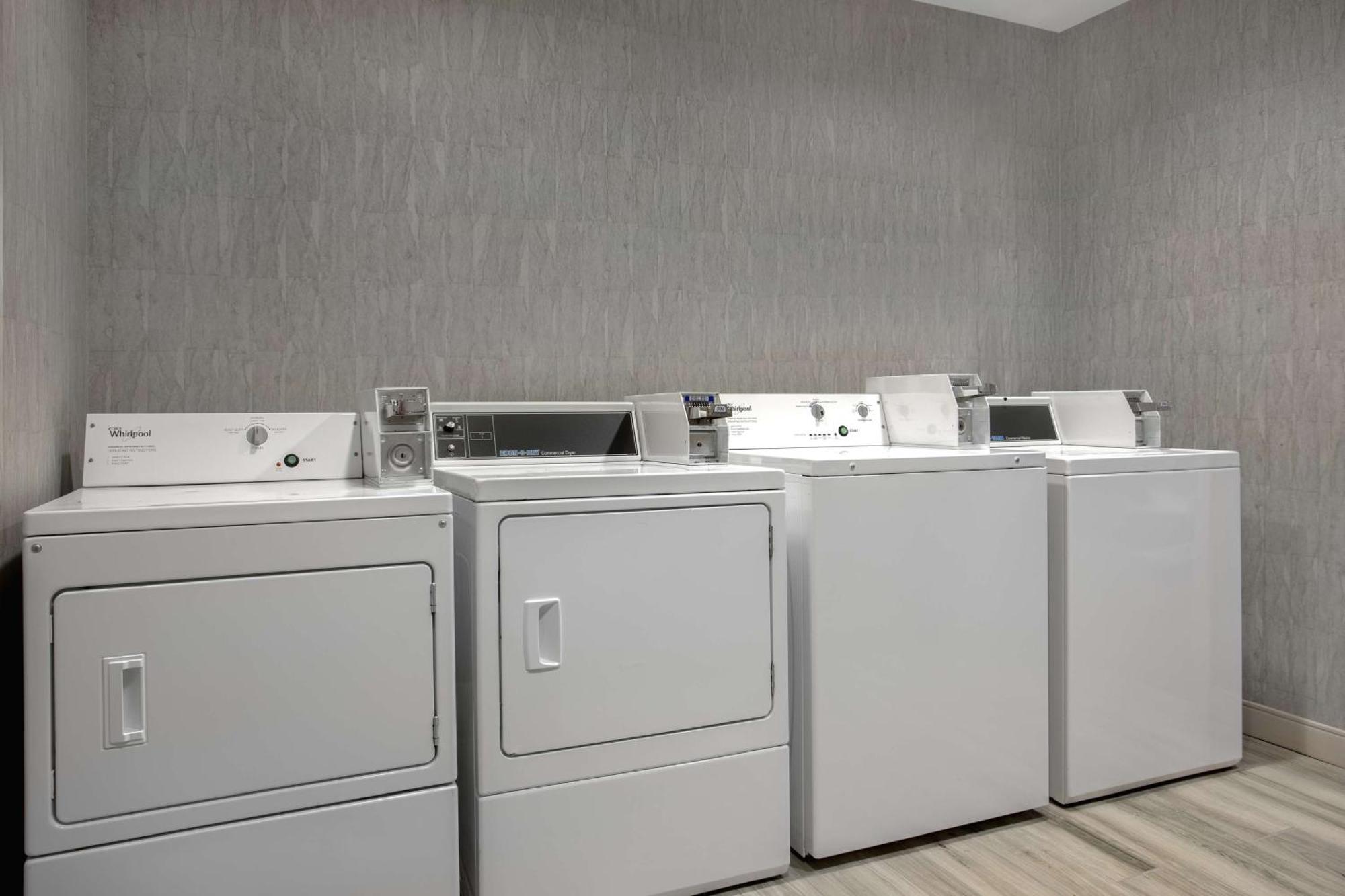 Home2 Suites By Hilton Omaha West Bagian luar foto